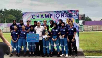 3 Kiat Tim Sepak Bola Putri SMAN 2 Ciamis Raih Trofi Juara Tut Wuri Handayani Cup